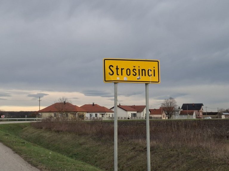 Strošinci – selo na rubu granice polako ali sigurno gubi rat s “bijelom kugom”